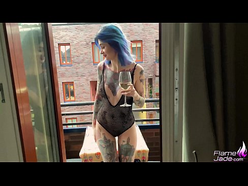 ❤️ Hiiglaslik tüdruk imeb neeluga ja keppib kirglikult vaba taeva all ❤❌ Pornovideo at porn et.porno-fuq.ru ❌❤